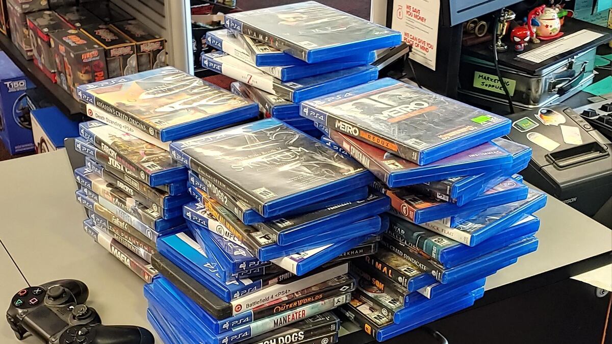Quién compra juegos usados en Costa Rica PS4 PS5 Switch 3DS